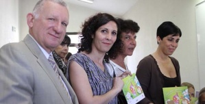 Présentation de l'opération "Livret Eco-gestes" à l'école de Mezzana Présentation de l'opération "Livret Eco-gestes" à l'école de Mezzana