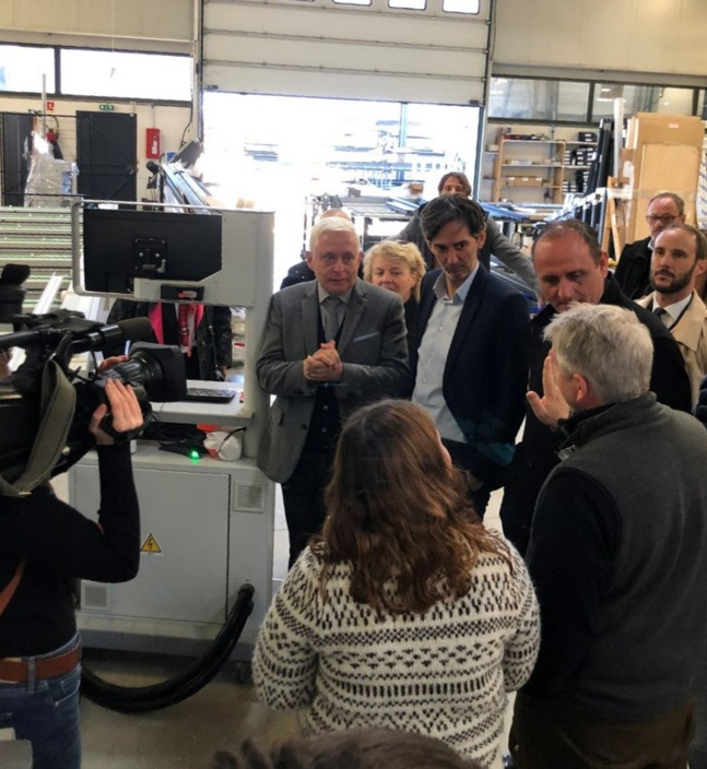 Visite des entreprises par les Présidents MM. Paolini et Vinciguerra. Visite des entreprises par les Présidents MM. Paolini et Vinciguerra.