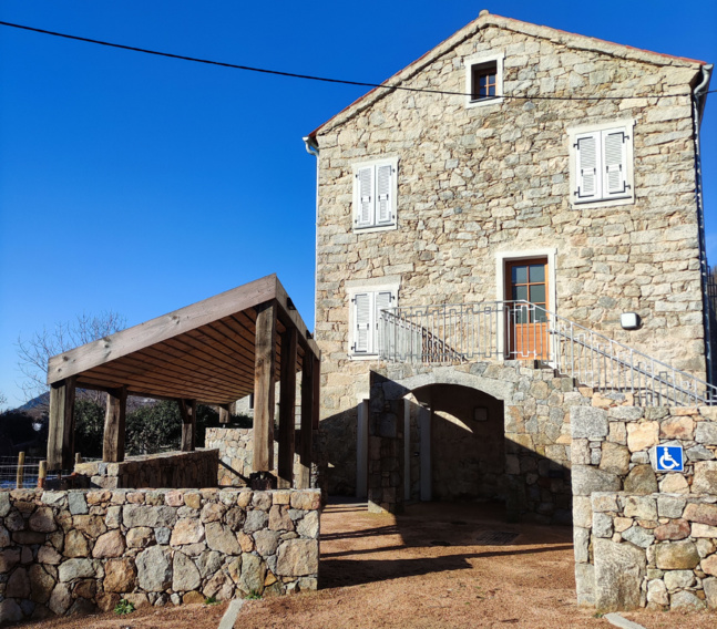 L’AUE apporte son soutien technique et financier pour la rénovation de l’ancien presbytère de Bastelica