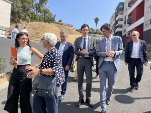 10 000 logements sociaux et des rénovations à venir 10 000 logements sociaux et des rénovations à venir