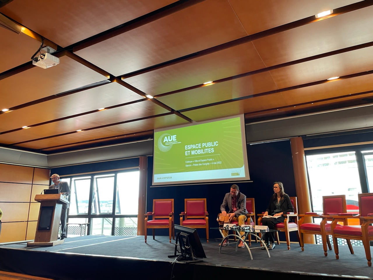 Beau succès pour le Colloque « Ville et Espace public » Beau succès pour le Colloque « Ville et Espace public »