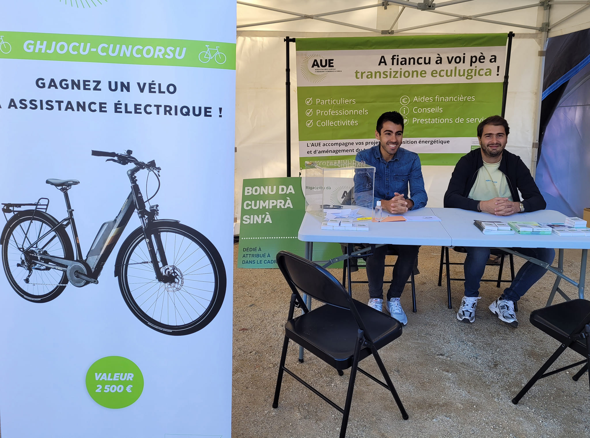 Stand de l'AUE au Corsica Bike Festival de L'Isula.