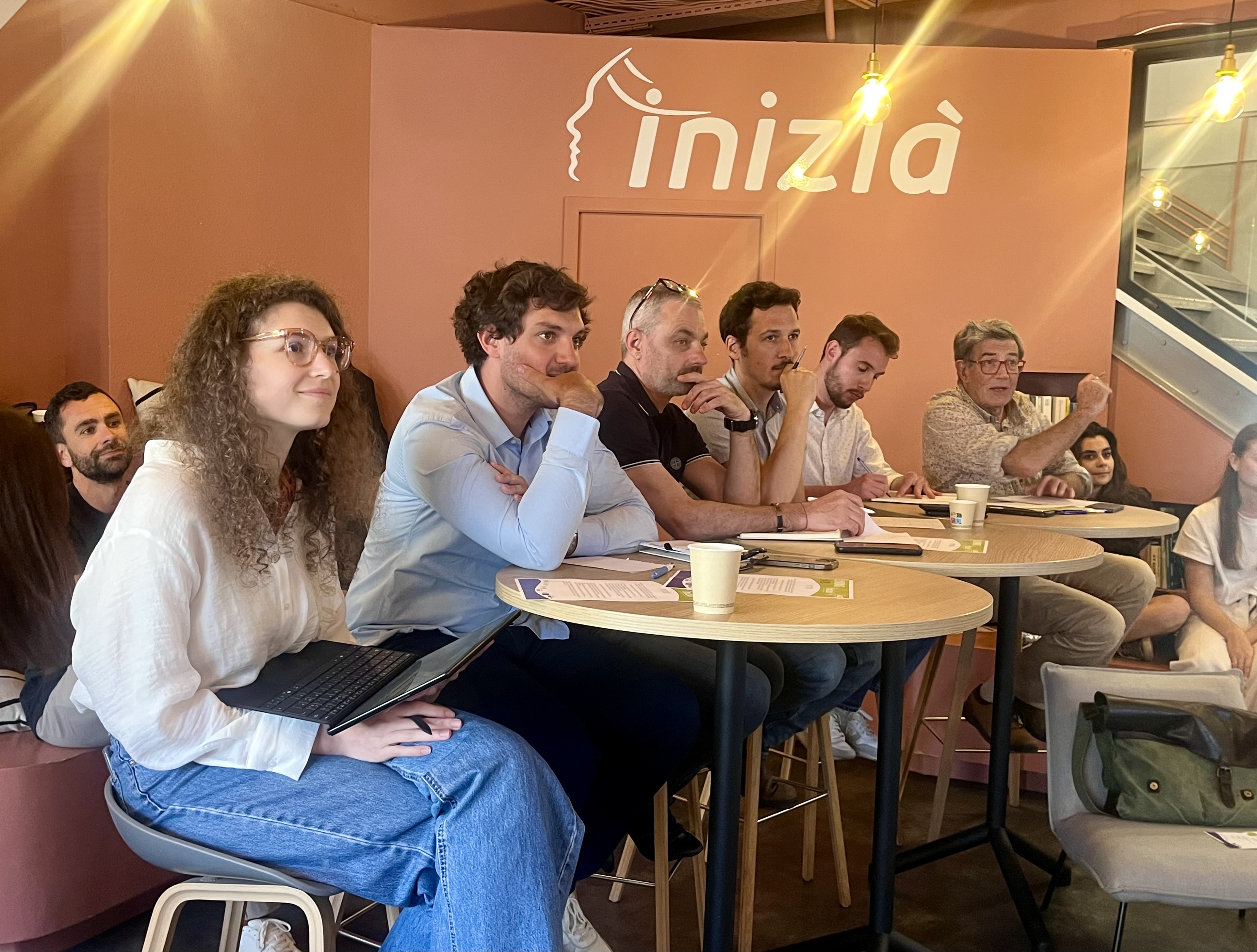 L'AUE aux côtés d'Inizià pour l'organisation de son Living Lab L'AUE aux côtés d'Inizià pour l'organisation de son Living Lab